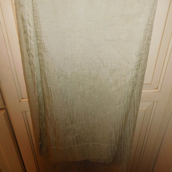 Single Sheer Curtain - Picture 1 of 5